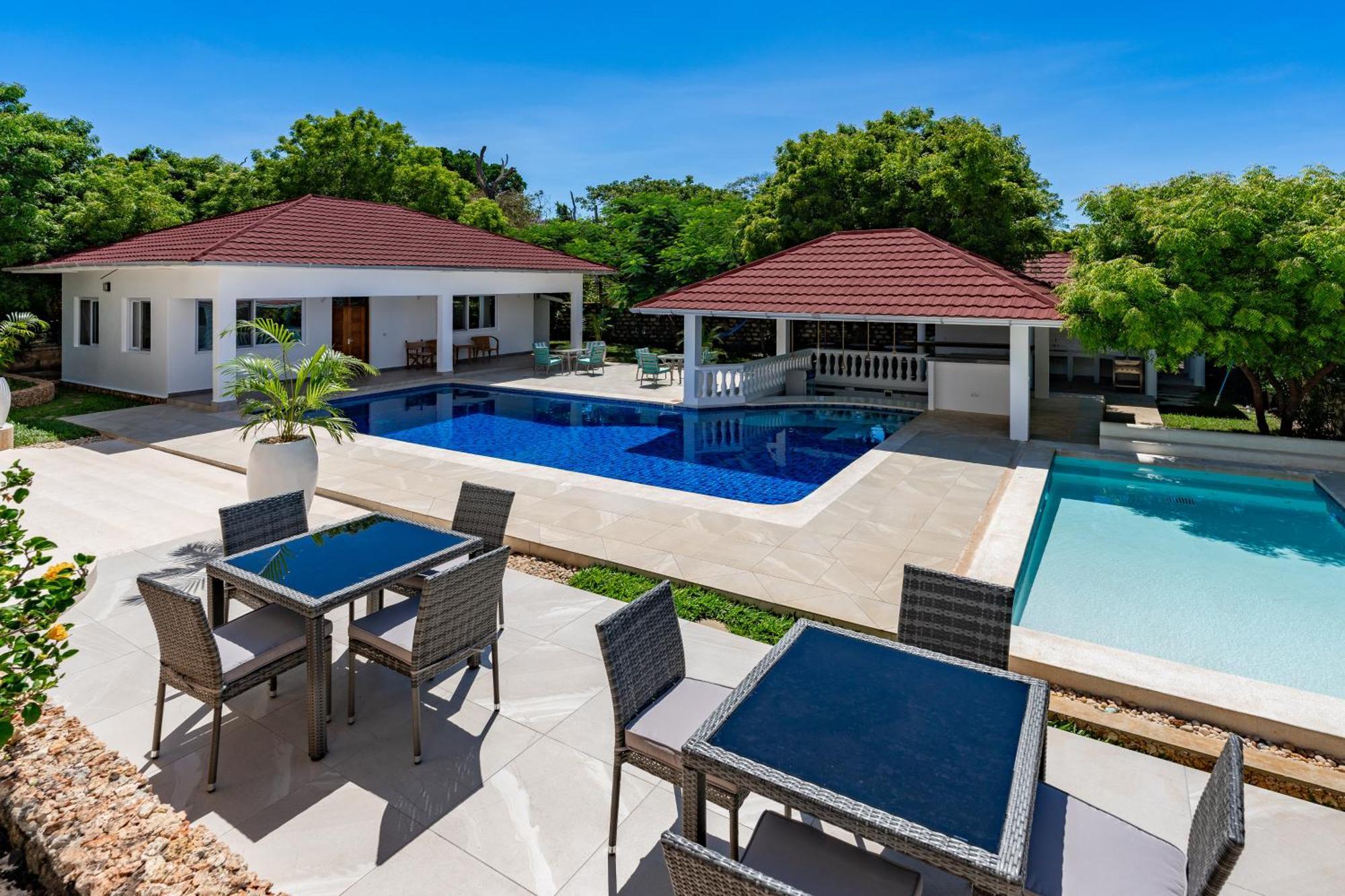 Villa Branca Diani Boutique Luxury & Personalized Service 디아니 해변 외부 사진
