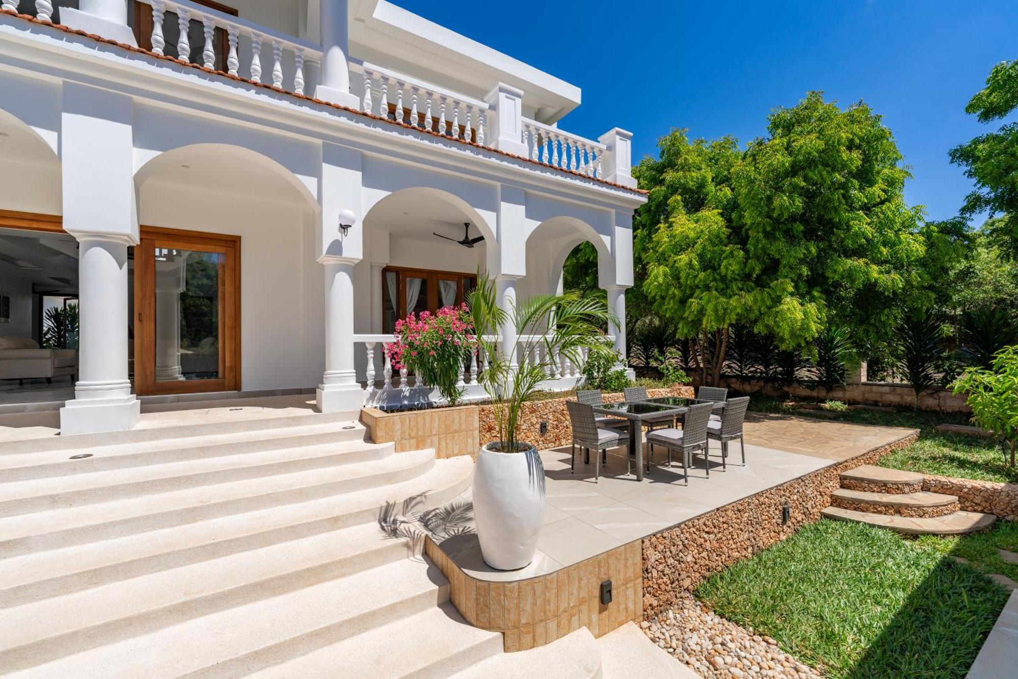 Villa Branca Diani Boutique Luxury & Personalized Service 디아니 해변 외부 사진