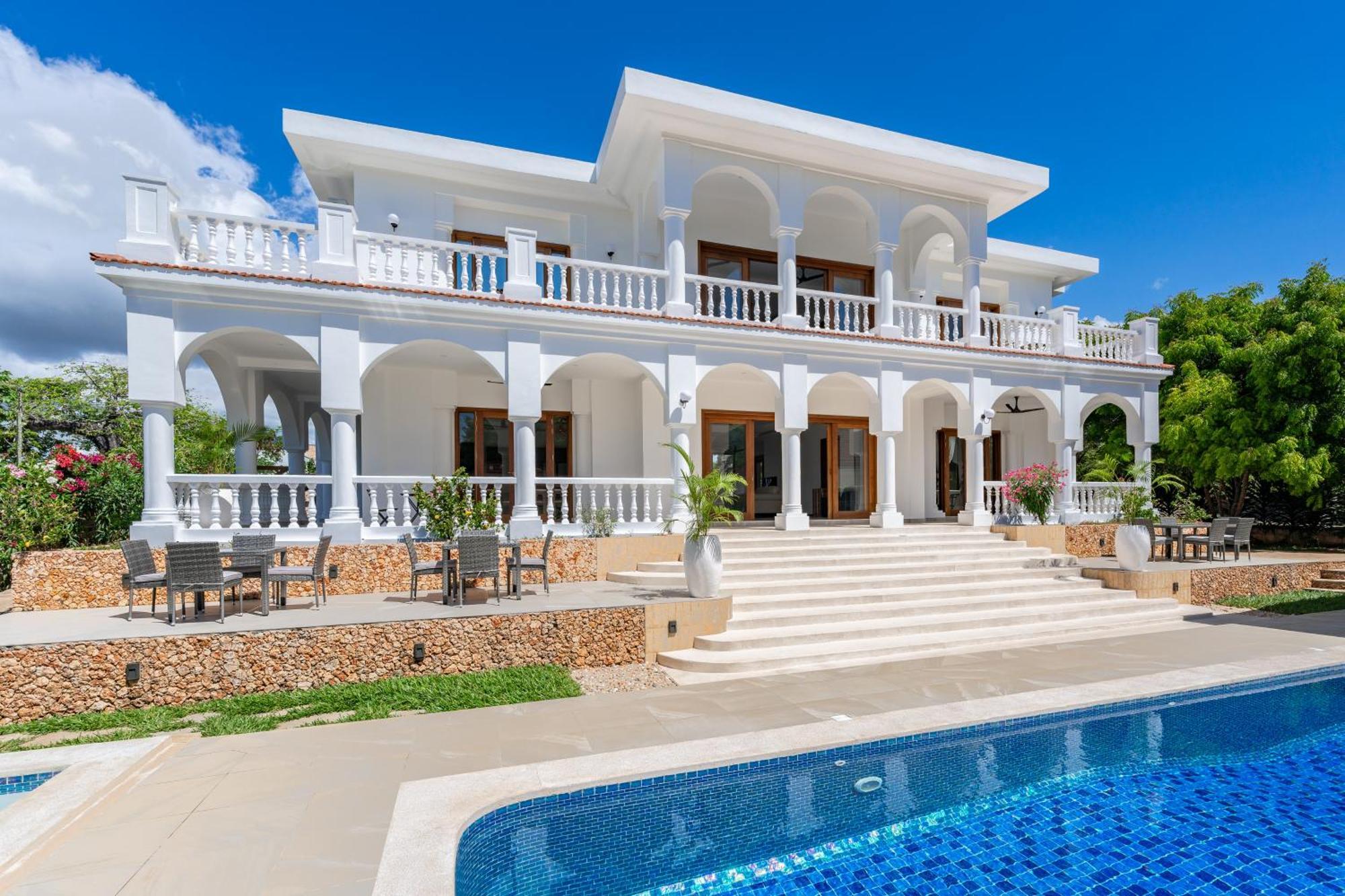 Villa Branca Diani Boutique Luxury & Personalized Service 디아니 해변 외부 사진